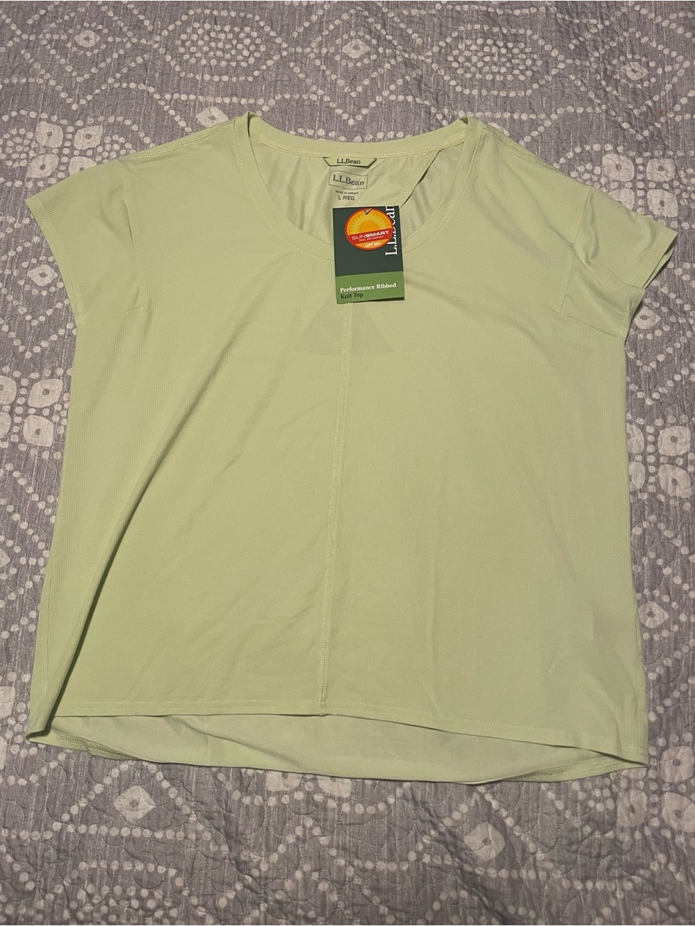 NWT - L. L. Bean Women's Light Neon  Green Performance T-Shirt Sz L